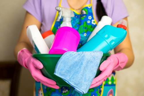 Facade cleaning service for a property exterior in BR3