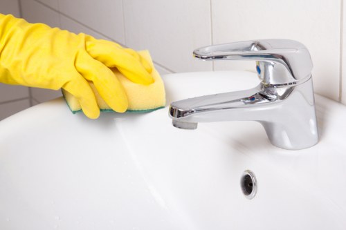 Final builders clean for a refurbished commercial space in BR3